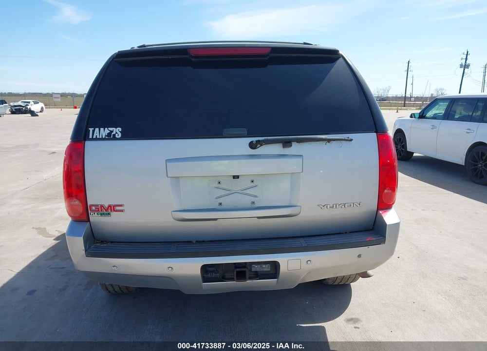 2010 GMC YUKON SLE VIN: 1GKUCAE08AR275205