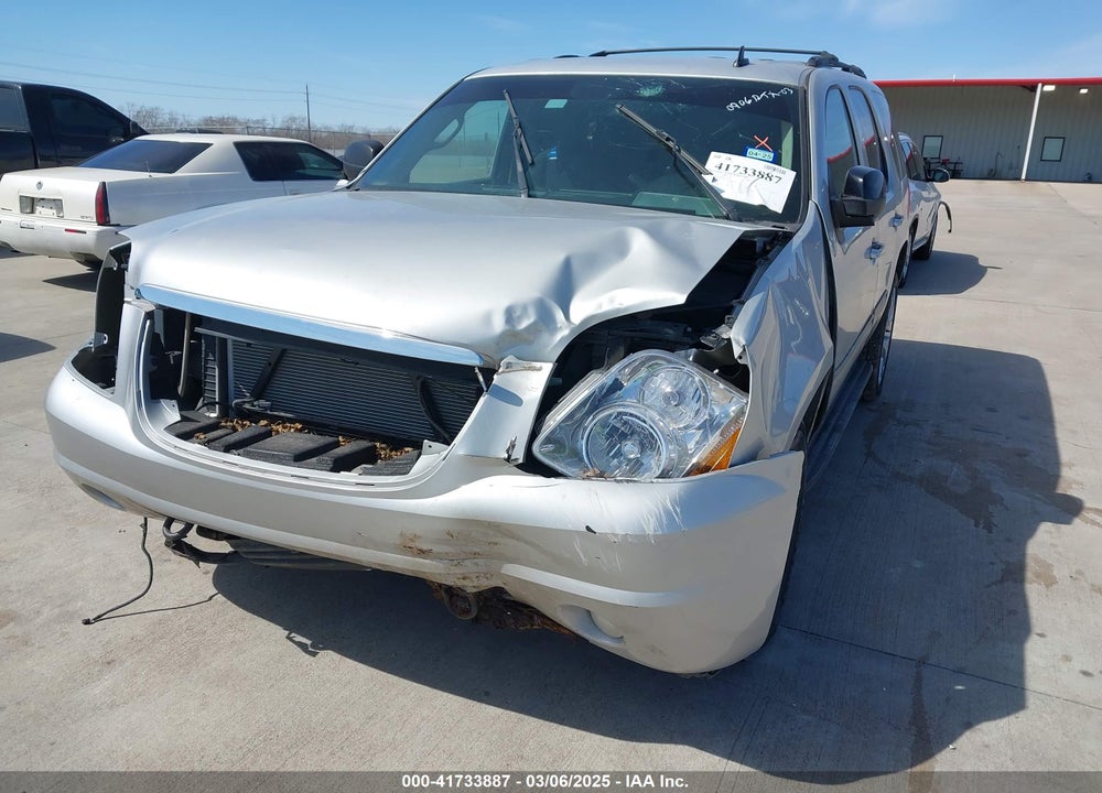 2010 GMC YUKON SLE VIN: 1GKUCAE08AR275205