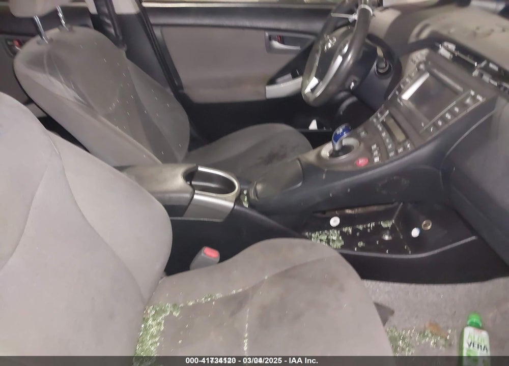 2015 TOYOTA PRIUS VIN: JTDKN3DU4F0429904