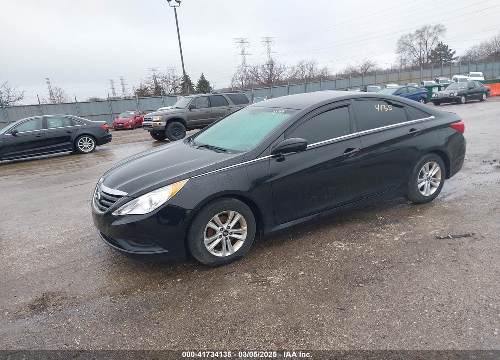 2014 HYUNDAI SONATA GLS VIN: 5NPEB4AC3EH916455