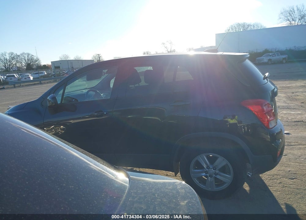 2020 CHEVROLET TRAX FWD LS VIN: 3GNCJKSB2LL179516