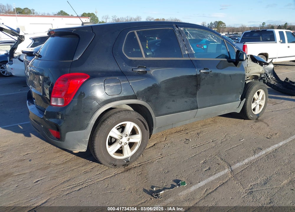 2020 CHEVROLET TRAX FWD LS VIN: 3GNCJKSB2LL179516