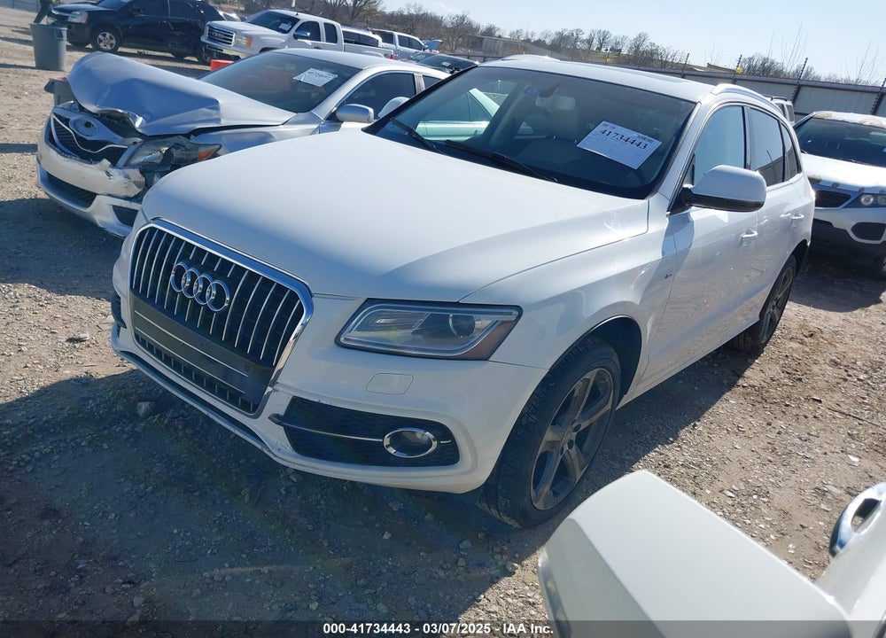 2014 AUDI Q5 VIN: WA1DGAFP5EA058740