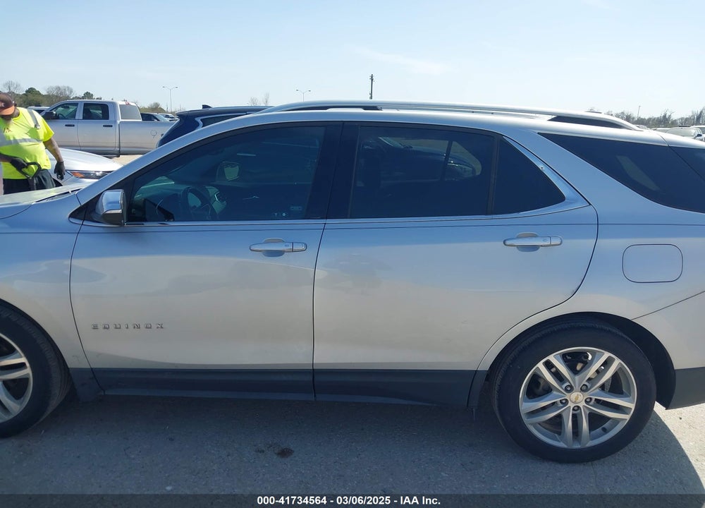2018 CHEVROLET EQUINOX VIN: 2GNAXMEV9J6338735