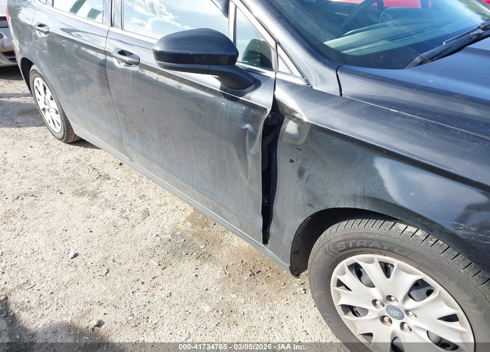 2013 FORD FUSION VIN: 3FA6P0G77DR268015