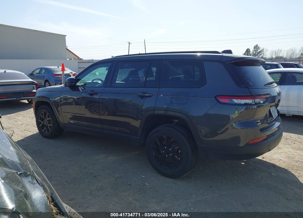 2024 JEEP GRAND CHEROKEE L VIN: 1C4RJKAG4R8507770