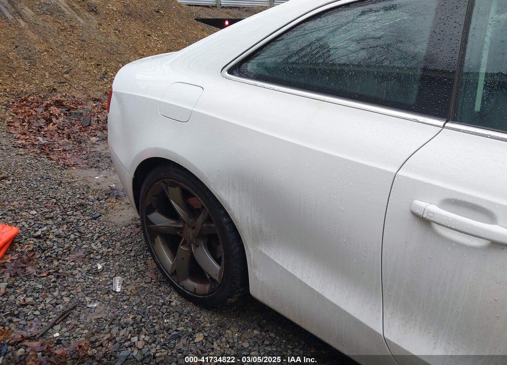 2011 AUDI A5 VIN: WAULFAFR7BA005987
