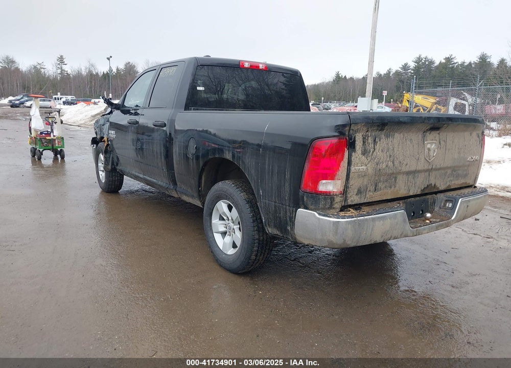 2024 RAM 1500 CLASSIC SLT 4X4 6'4 BOX VIN: 1C6RR7GG1RS124974