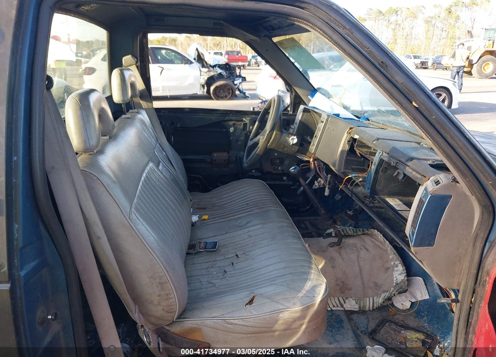 1993 GMC SONOMA VIN: 1GTCS14A6P8503740