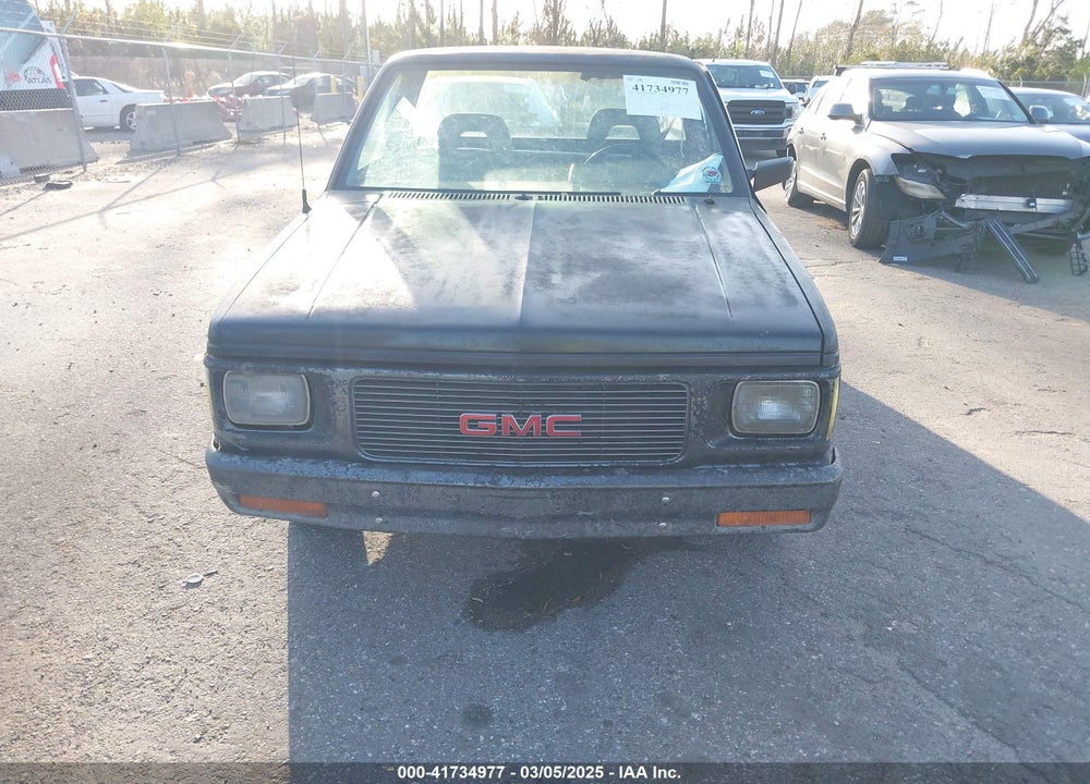 1993 GMC SONOMA VIN: 1GTCS14A6P8503740