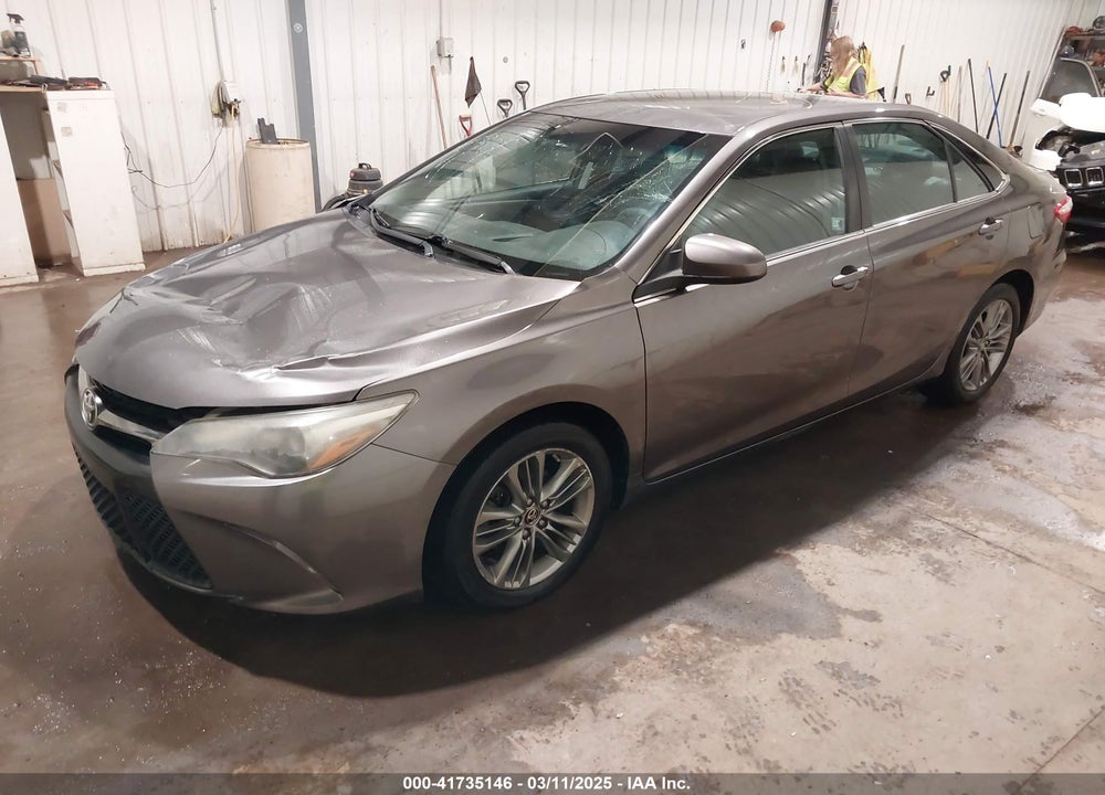 2015 TOYOTA CAMRY SE VIN: 4T1BF1FK2FU005624