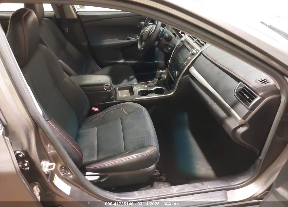 2015 TOYOTA CAMRY SE VIN: 4T1BF1FK2FU005624