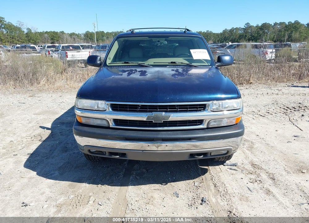2005 CHEVROLET TAHOE VIN: 1GNEK13T25R158216