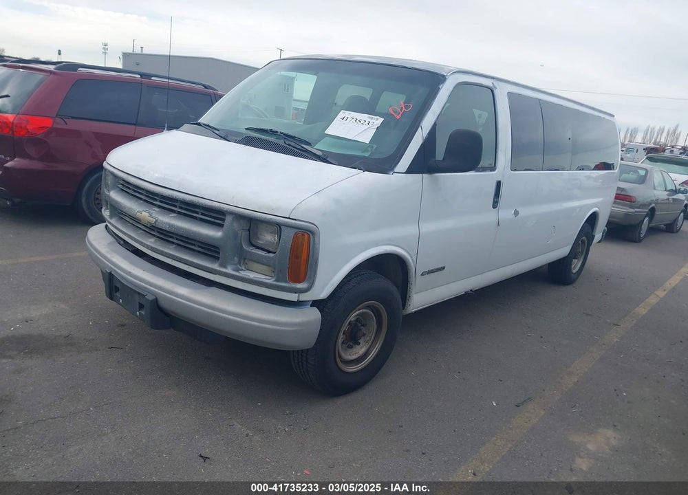 2002 CHEVROLET EXPRESS VIN: 1GNHG39R921150226