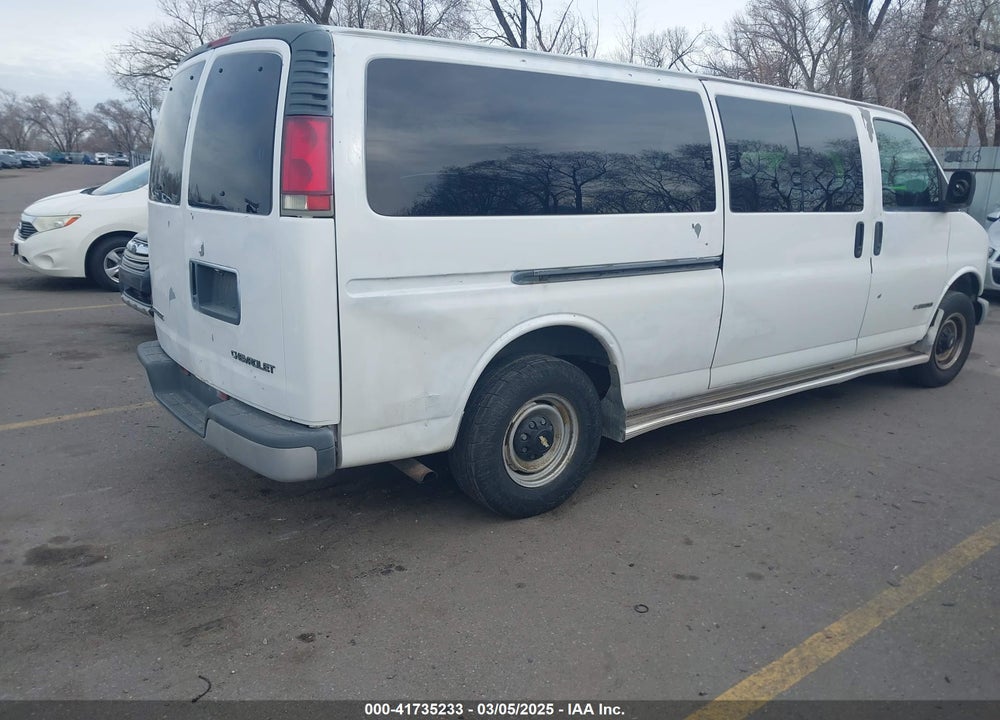 2002 CHEVROLET EXPRESS VIN: 1GNHG39R921150226