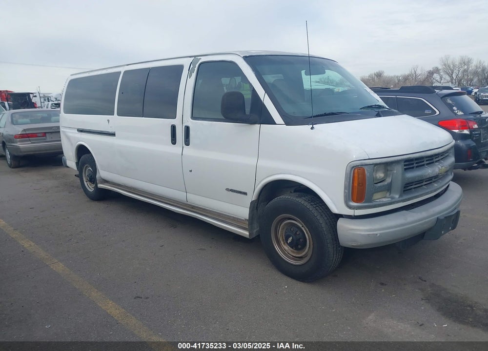 2002 CHEVROLET EXPRESS VIN: 1GNHG39R921150226