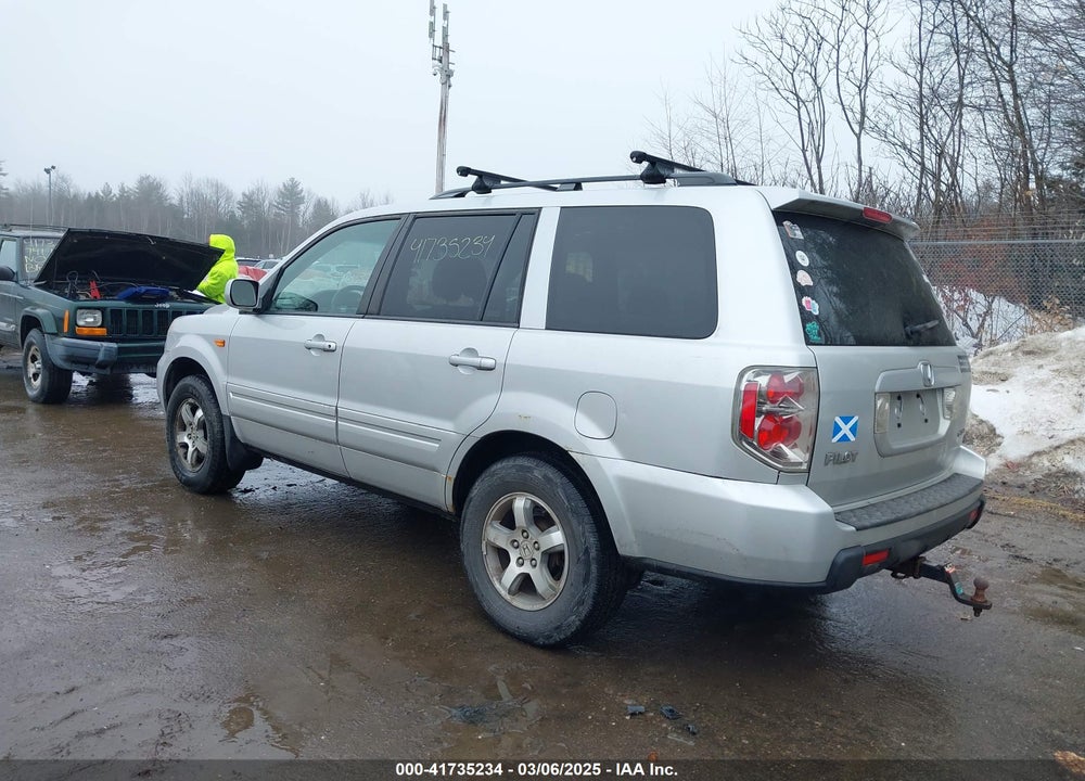2008 HONDA PILOT VIN: 5FNYF18388B050762