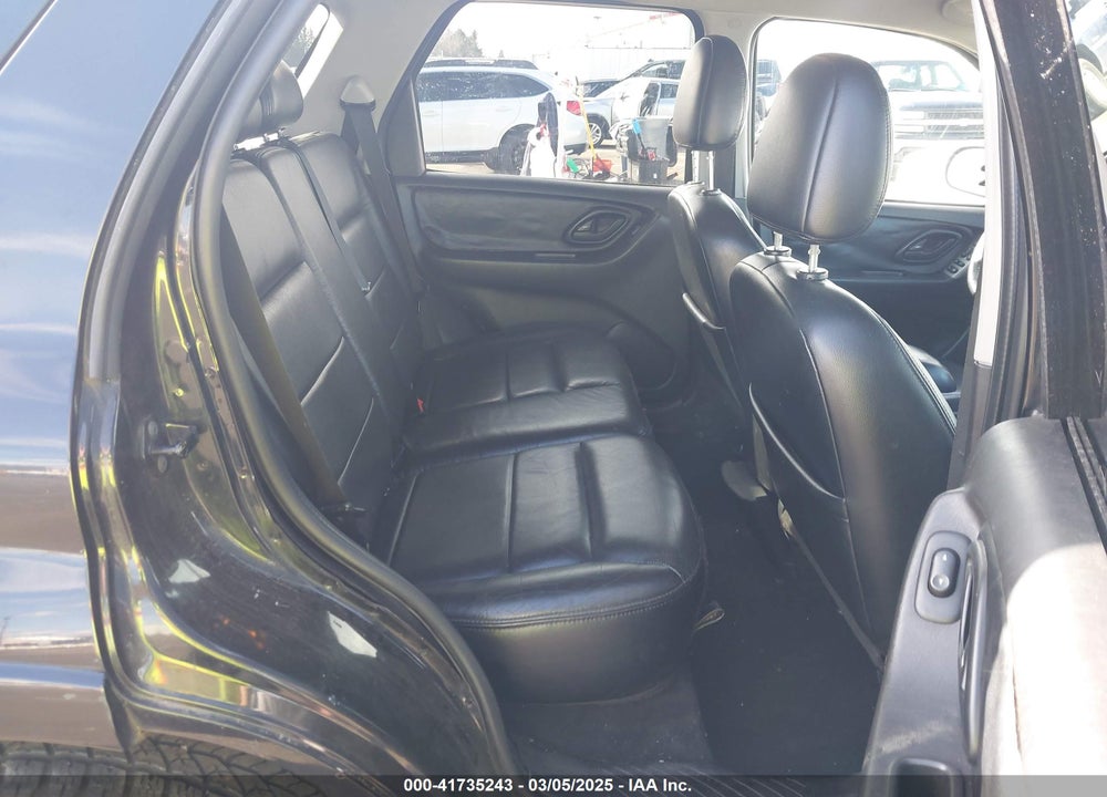 2005 FORD ESCAPE LIMITED VIN: 1FMYU94125KA49934