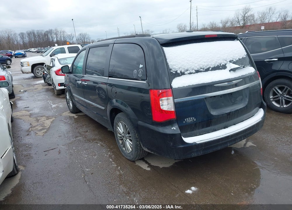 2014 CHRYSLER TOWN & COUNTRY VIN: 2C4RC1CG0ER408959