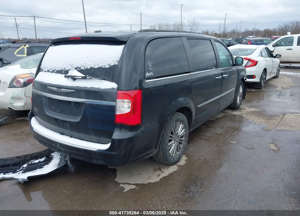 2014 CHRYSLER TOWN & COUNTRY VIN: 2C4RC1CG0ER408959