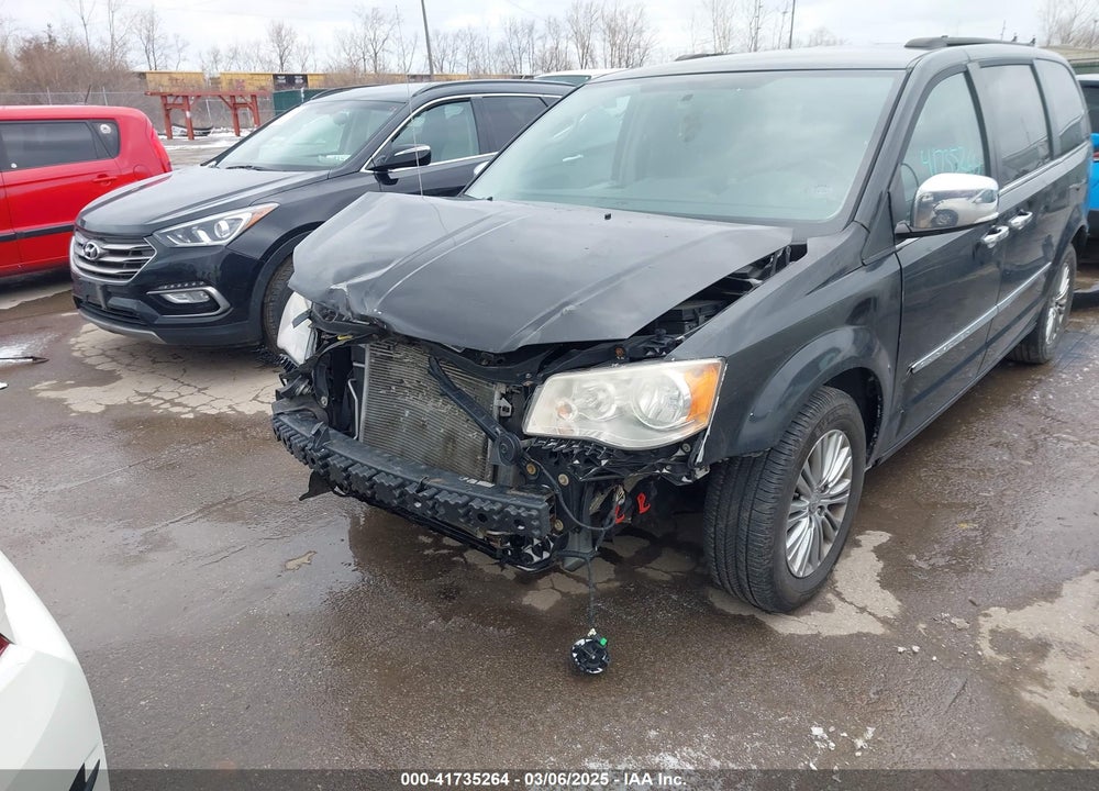 2014 CHRYSLER TOWN & COUNTRY VIN: 2C4RC1CG0ER408959