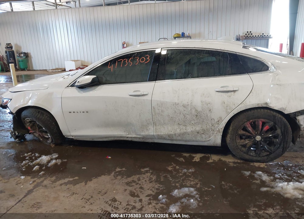 2022 CHEVROLET MALIBU VIN: 1G1ZD5ST5NF123502