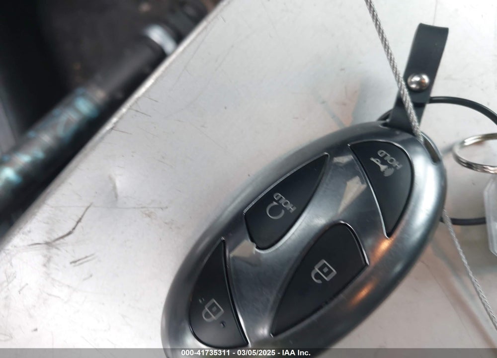 2025 HYUNDAI ELANTRA VIN: KMHLS4DG8SU920178