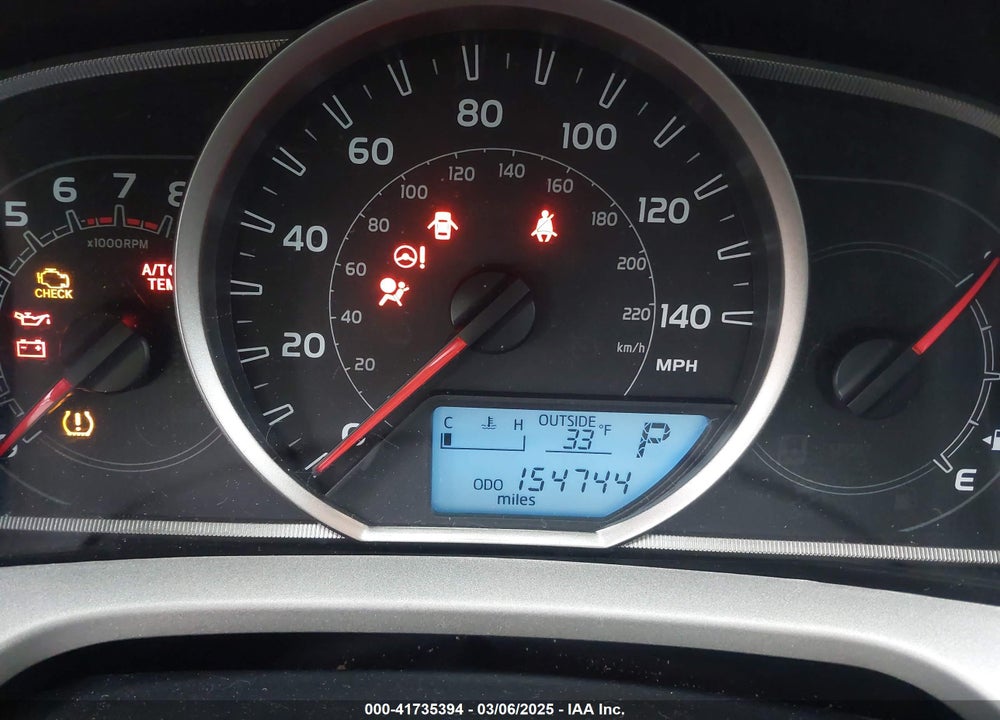 2015 TOYOTA RAV4 XLE VIN: 2T3RFREV4FW338102