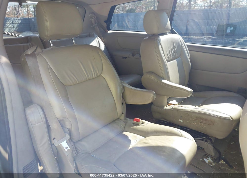 2008 TOYOTA SIENNA LE VIN: 5TDZK23C98S223407