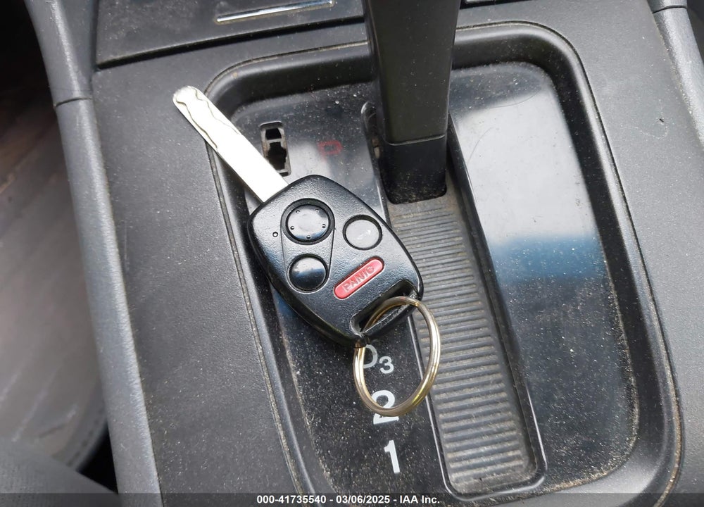 2006 HONDA ACCORD VIN: 1HGCM56446A028106