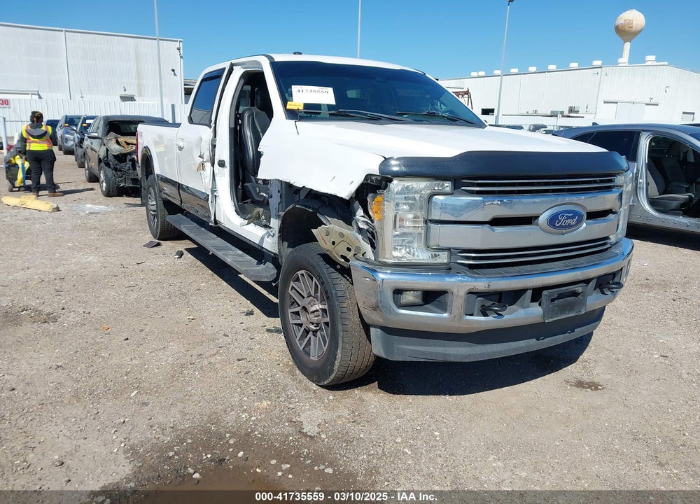 2017 FORD F-350 LARIAT VIN: 1FT8W3BT2HEF10858