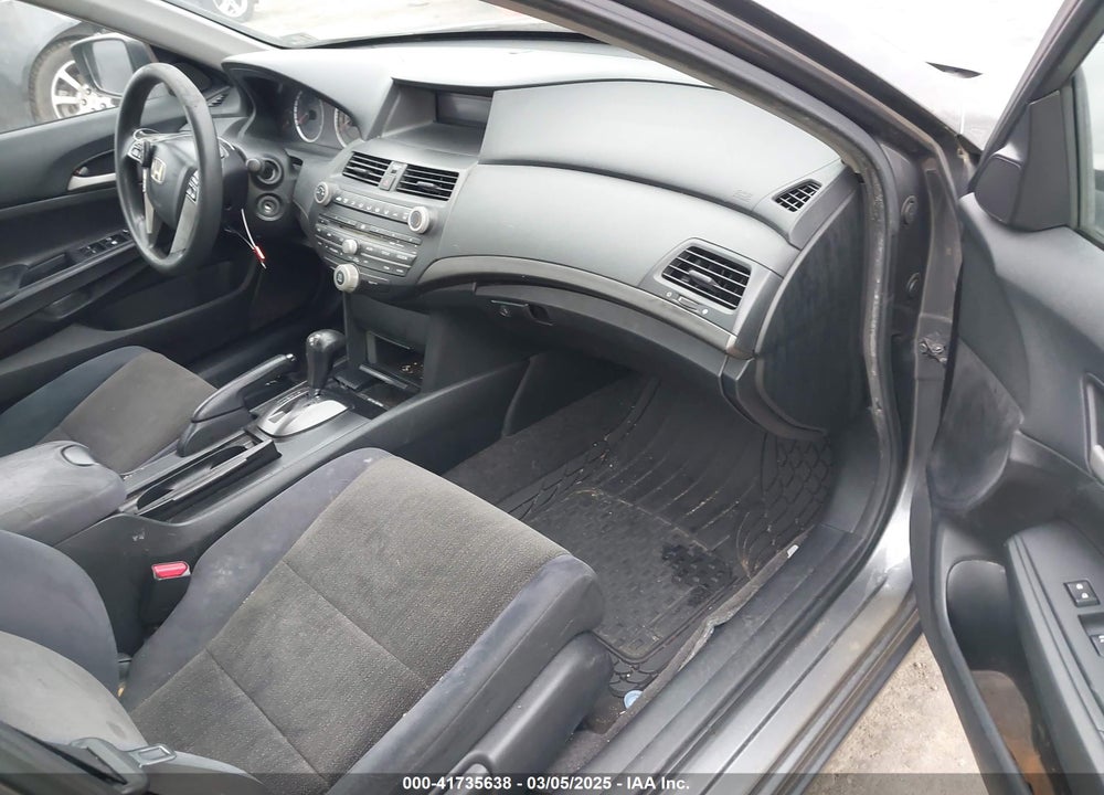 2009 HONDA ACCORD VIN: 1HGCP26469A104354