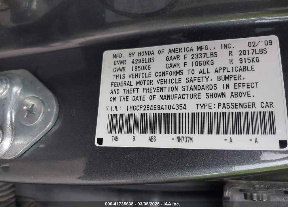 2009 HONDA ACCORD VIN: 1HGCP26469A104354