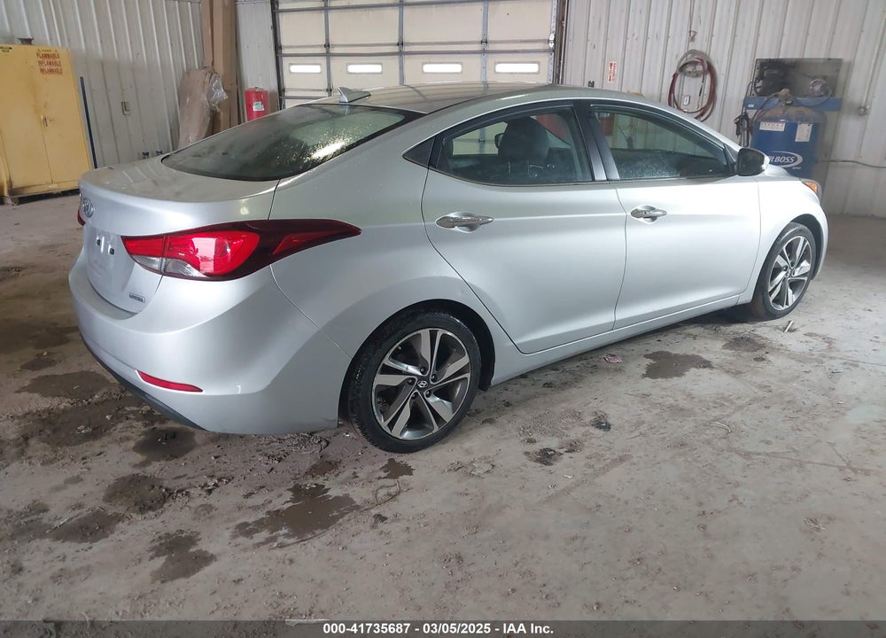 2014 HYUNDAI ELANTRA VIN: 5NPDH4AE5EH497228