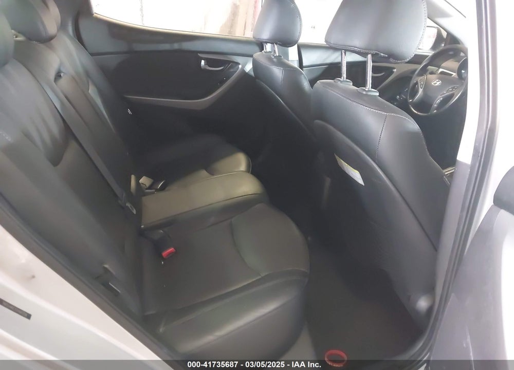 2014 HYUNDAI ELANTRA VIN: 5NPDH4AE5EH497228