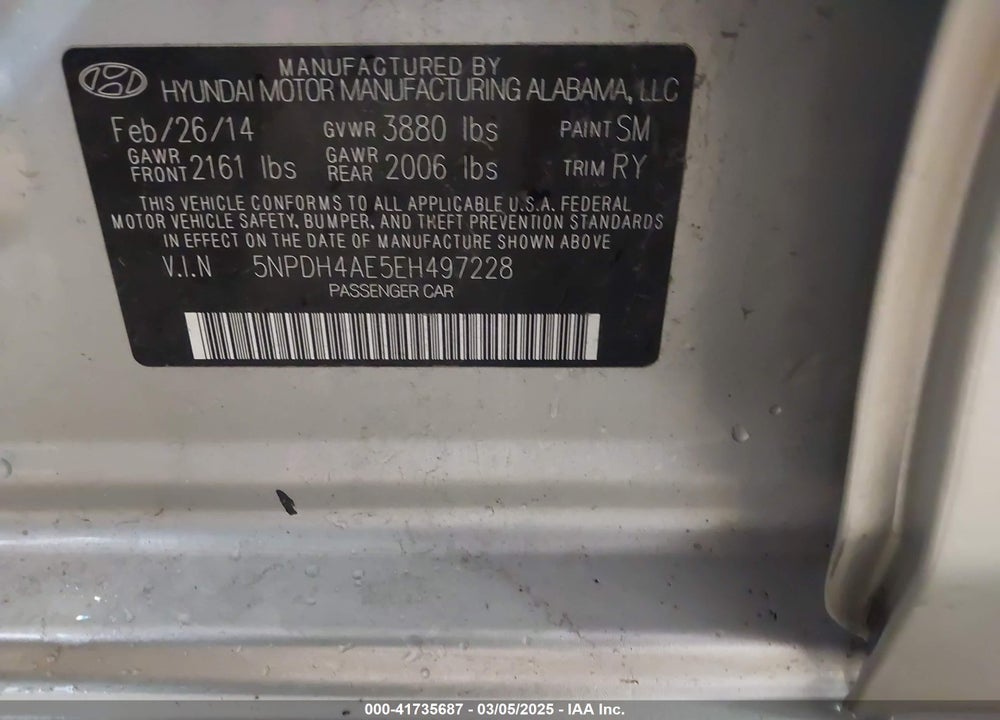 2014 HYUNDAI ELANTRA VIN: 5NPDH4AE5EH497228