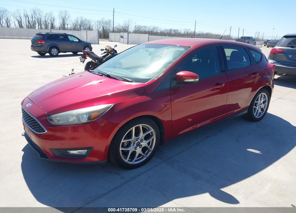 2015 FORD FOCUS SE VIN: 1FADP3K20FL274809