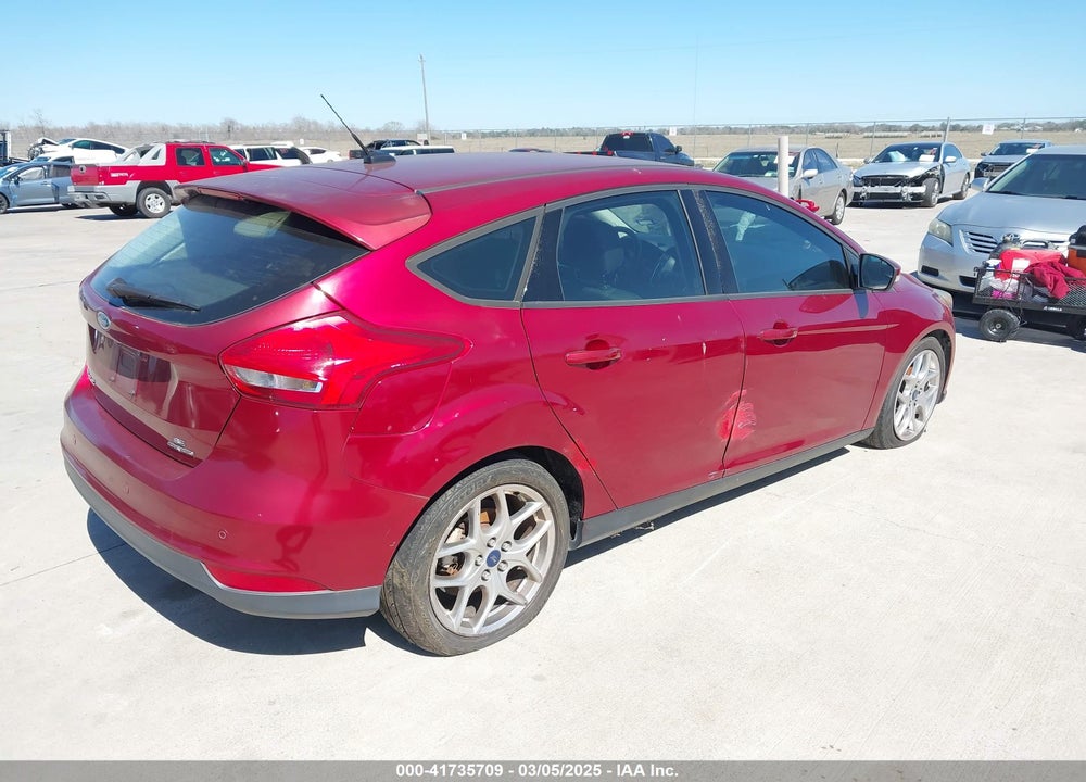 2015 FORD FOCUS SE VIN: 1FADP3K20FL274809