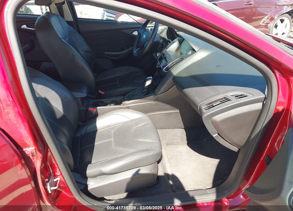 2015 FORD FOCUS SE VIN: 1FADP3K20FL274809