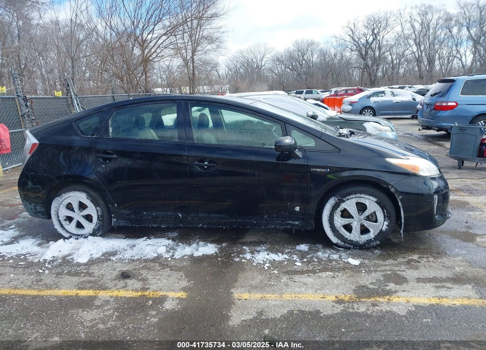 2013 TOYOTA PRIUS VIN: JTDKN3DU2D5684986