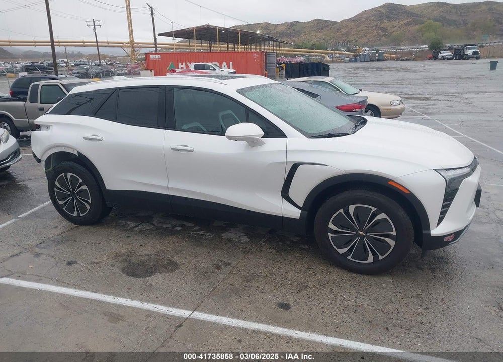 2024 CHEVROLET BLAZER EV VIN: 3GNKDBRJ0RS218750