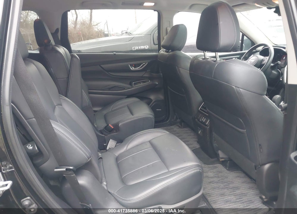 2023 SUBARU ASCENT LIMITED 7-PASSENGER VIN: 4S4WMAUD5P3427129