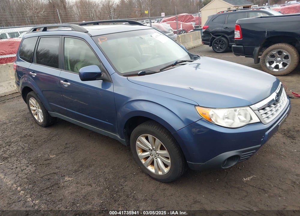 2013 SUBARU FORESTER 2.5X PREMIUM VIN: JF2SHADCXDH413273