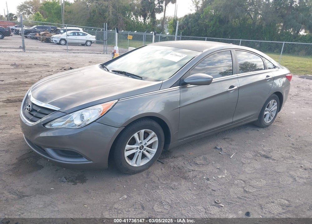 2013 HYUNDAI SONATA VIN: 5NPEB4AC4DH695916