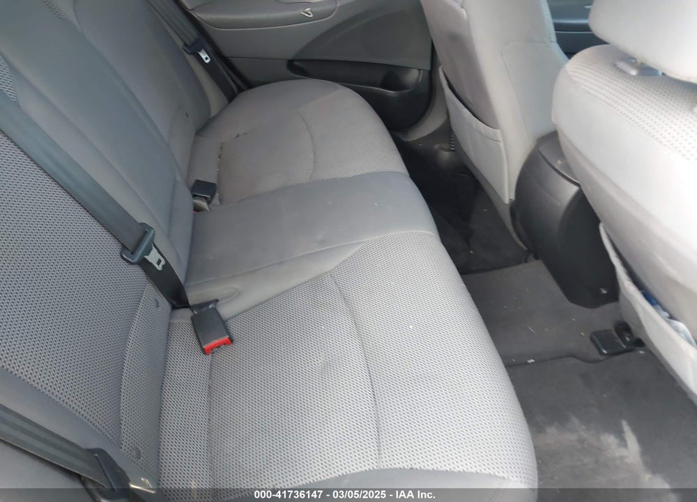 2013 HYUNDAI SONATA VIN: 5NPEB4AC4DH695916