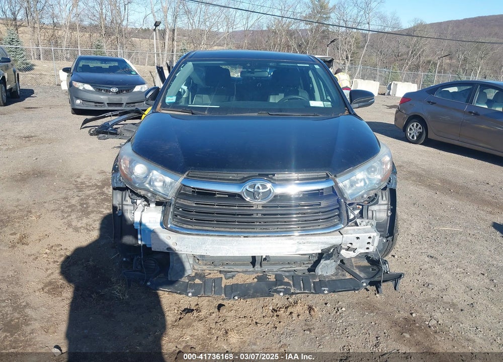 2016 TOYOTA HIGHLANDER LE V6 VIN: 5TDBKRFH5GS274290