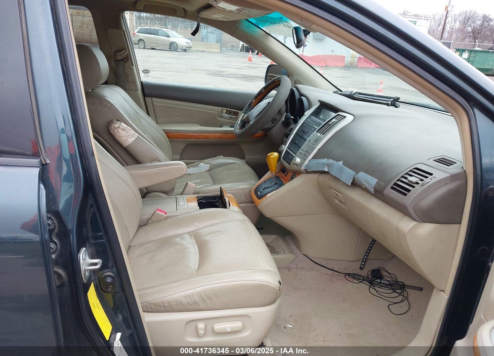 2004 LEXUS RX 330 VIN: 2T2HA31U64C015287