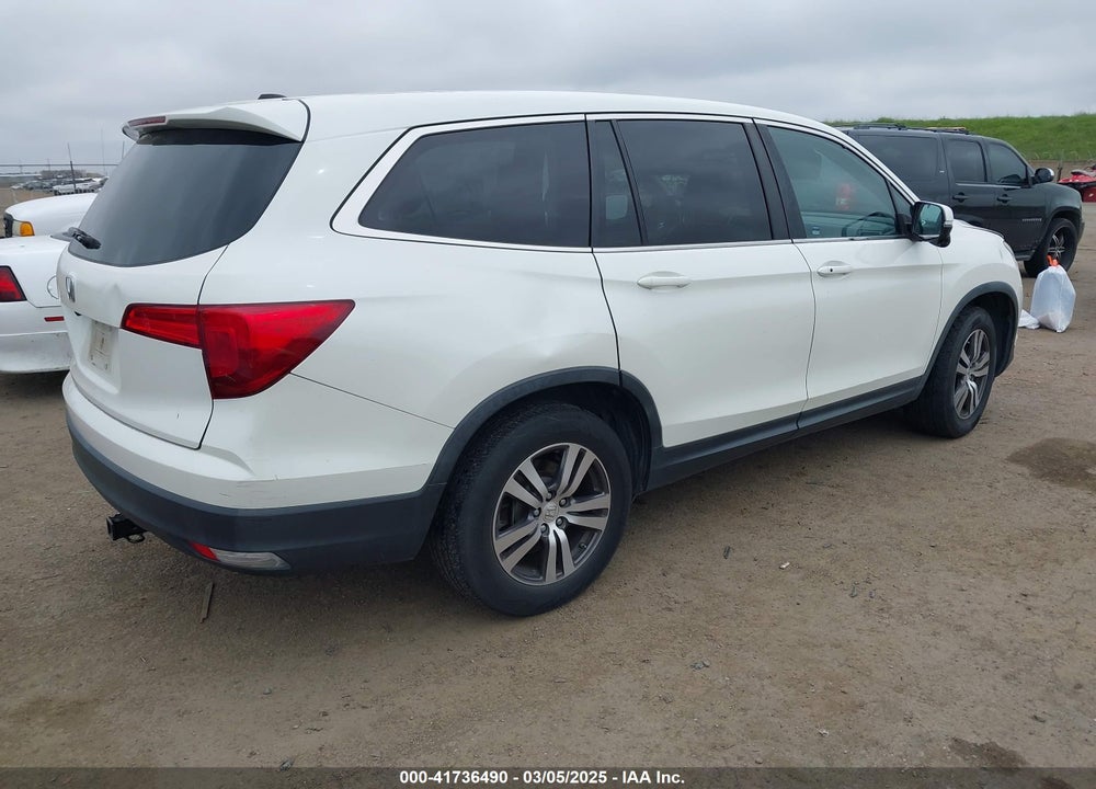 2017 HONDA PILOT EX-L VIN: 5FNYF5H52HB021122