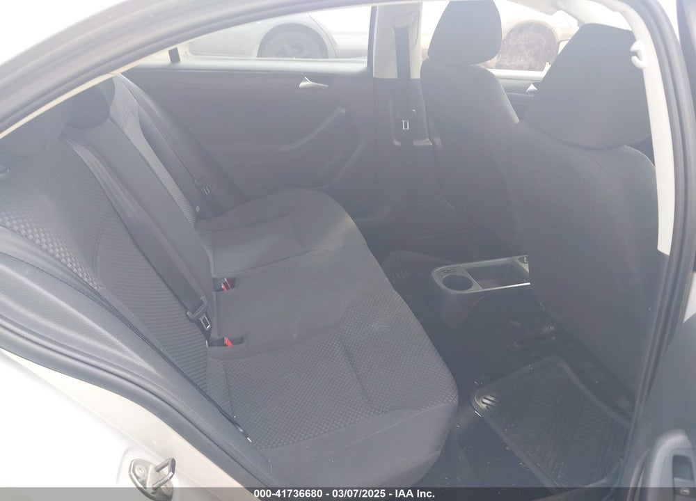 2012 VOLKSWAGEN JETTA VIN: 3VW2K7AJ6CM350492