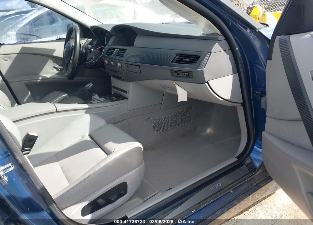 2004 BMW 545I VIN: WBANB33514B087813